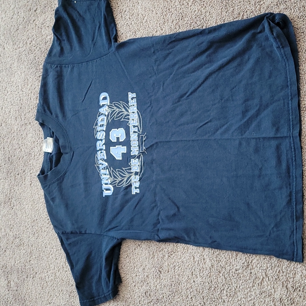 Universidad Tec de Monterrey shirt sz. M Monterrey Tech